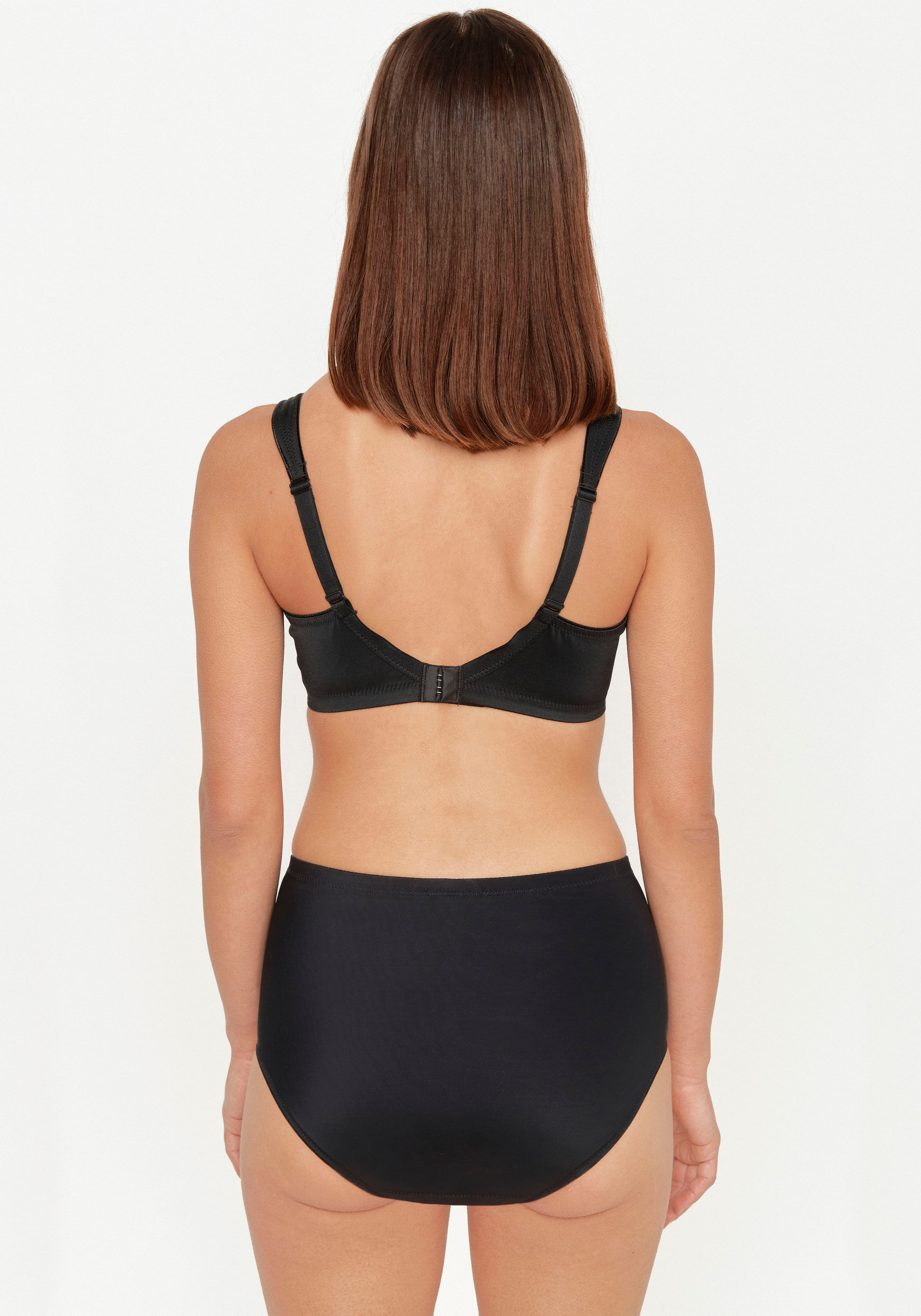Minimizer-BH SUSA "London", Damen, Gr. 75, Cup H, schwarz, Obermaterial: 76% Polyamid, 24% Elasthan, BHs Minimizer-BH, vorgeformte Cups, Spitze, blickdicht, elastisch schwarz 75, Cup H