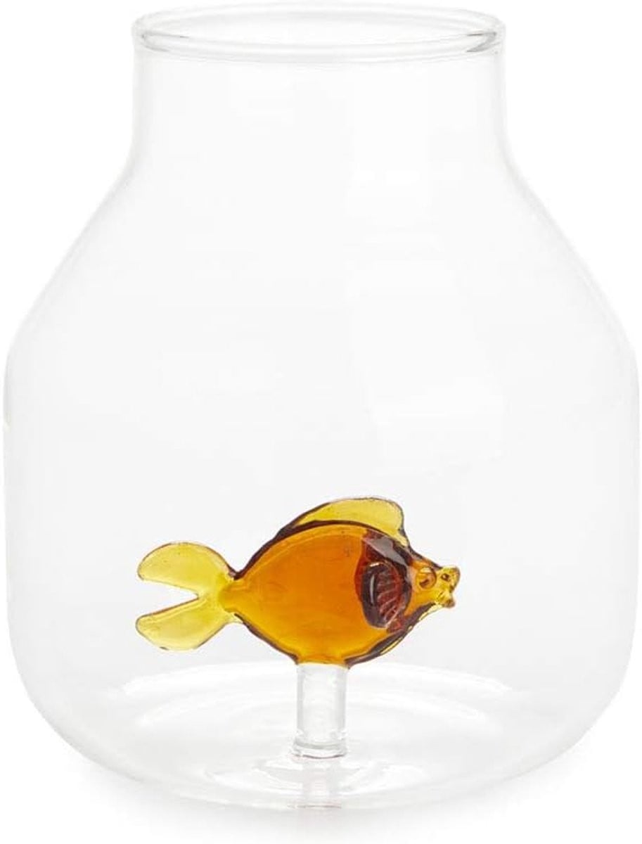 Amberkleurige glazen vaas met decoratieve vis
