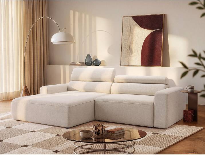 Ecksofa links mit elektrisch verschiebbarer Sitzfläche aus Chenille-Stoff in Beige - TONALIO