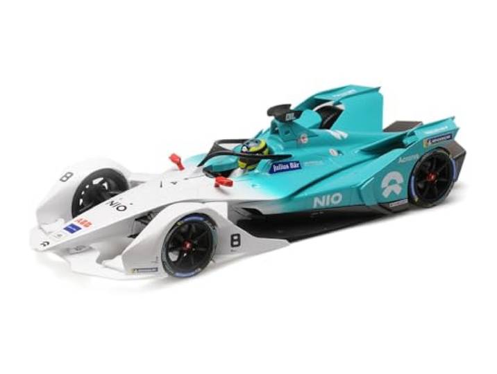 Season 5 Nio Formula E Team #8-1:18 - Minichamps