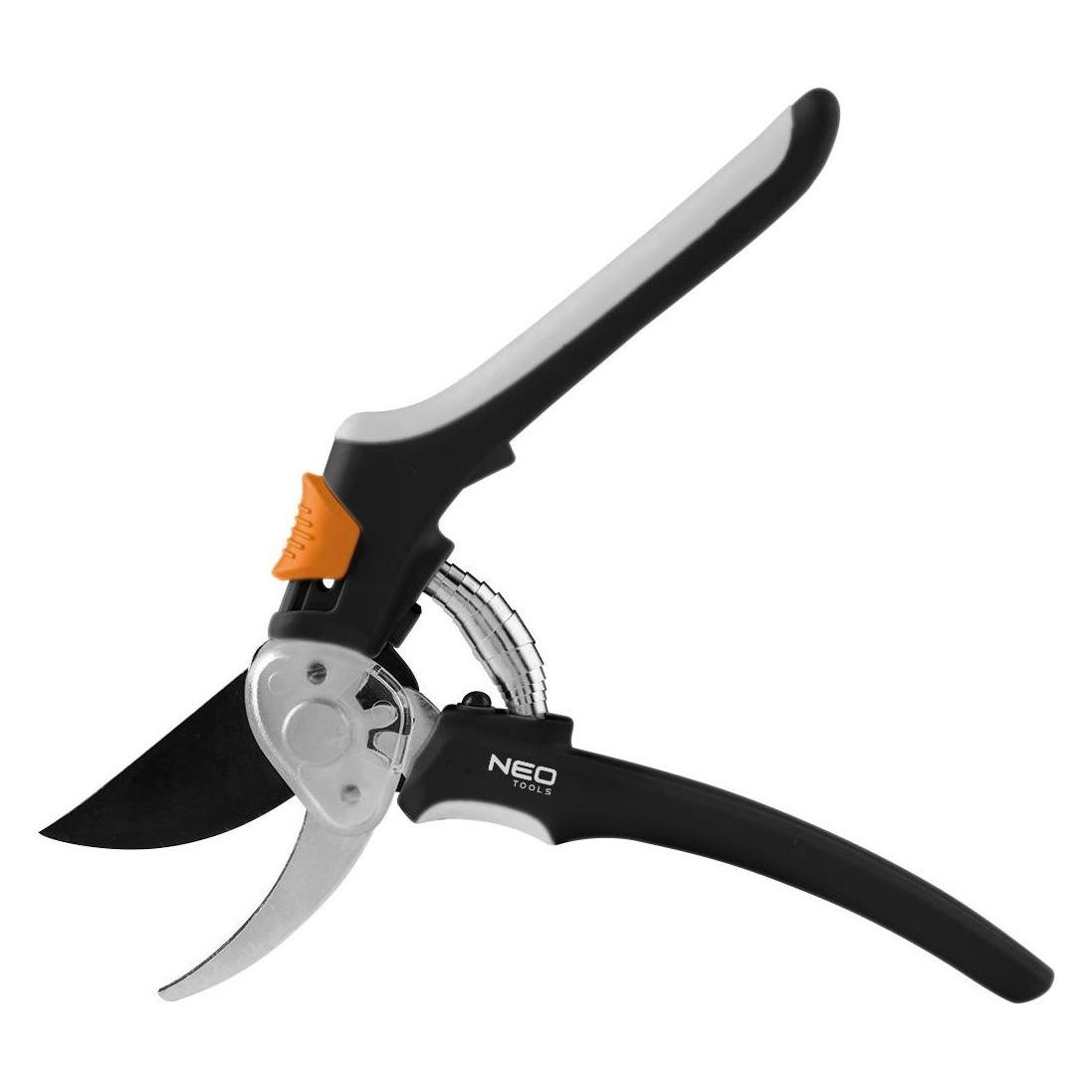 Neo Tools 200mm bypass secateurs, range up to 18mm, with gear (15-204)