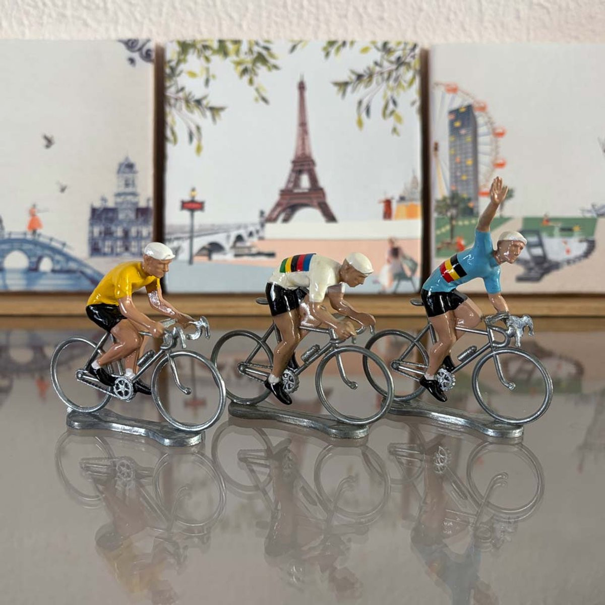 Bernard & Eddy Miniatuur Wielrenners Tour de France - Geel WK Belgische trui - Handgeschilderd - Set van 3