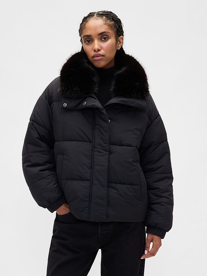 GAP Winterjacke in Schwarz - L