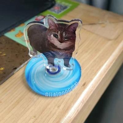 Uplift Picks Rotating Cat Desk Decor Cute Kitten Acrylic Stand Kawaii Cat Ornament 360 Display d 5 Cm