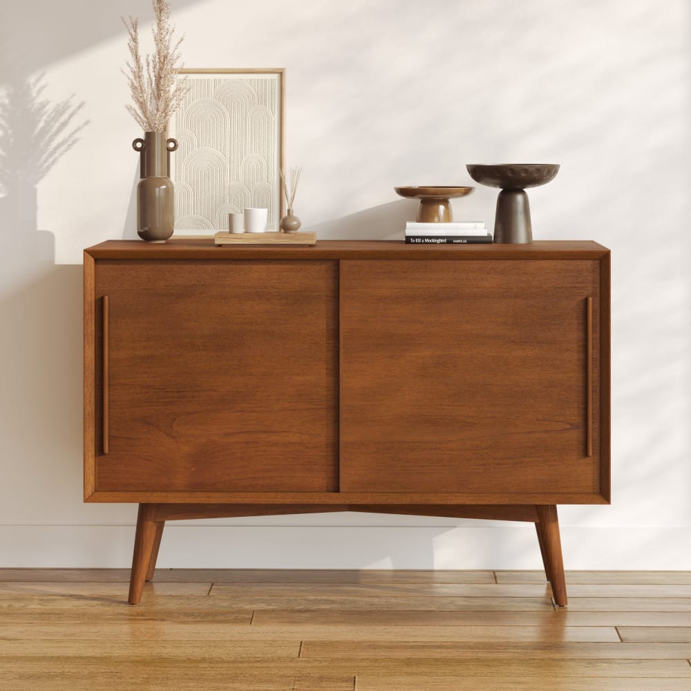 Maison Pavane Pequeño buffet de madera de teca, 2 puertas correderas