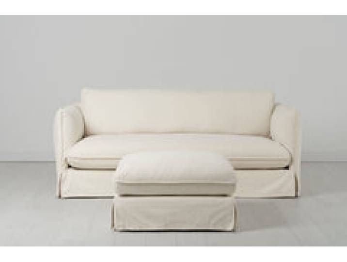 Model 18 Dreisitzer-Sofa mit Polsterhocker, Nougat