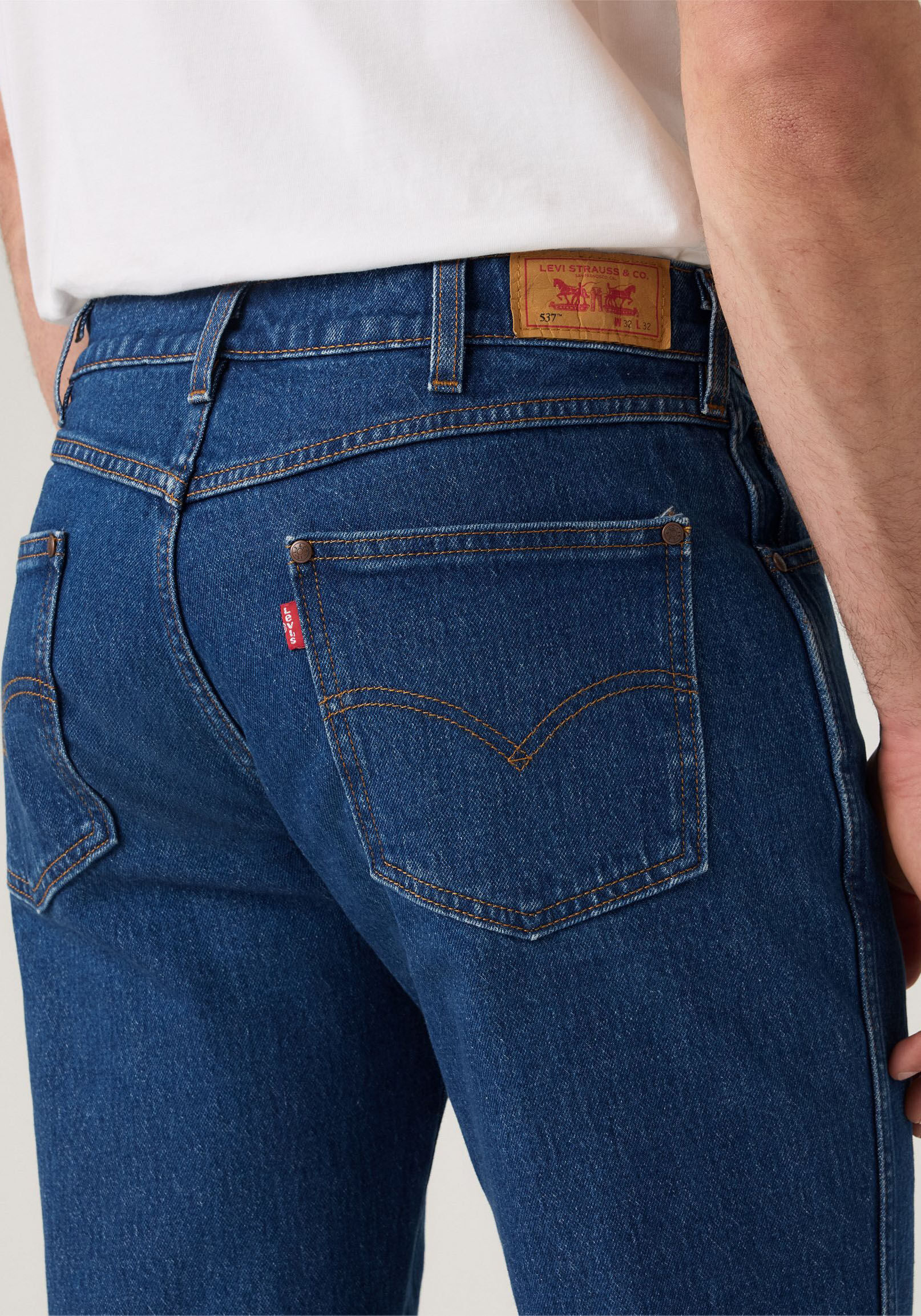Bootcut-Jeans LEVI'S "537™ WESTERN BOOTCUT", Herren, Gr. 33, Länge 30, in range, Denim/Jeans, Obermaterial: 99% Baumwolle, 1% Elasthan, bootcut fit lang, Jeans Bootcut-Jeans, im 5-Pocket-Style in range 33, Länge 30