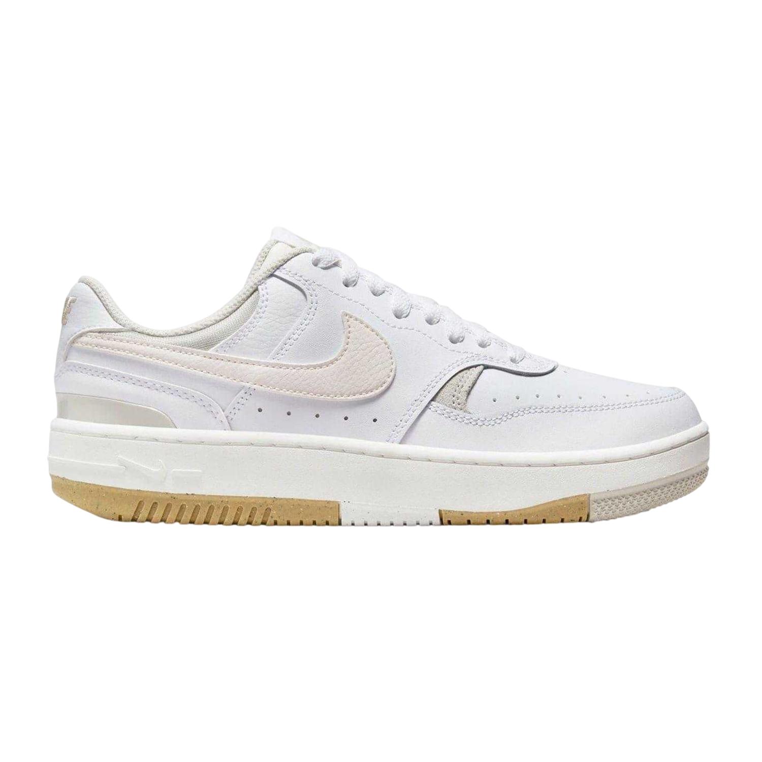Nike - "Gamma Force" Sneaker für Damen, Leder, Plattform-Absatz (Weiß/Naturweiß)
