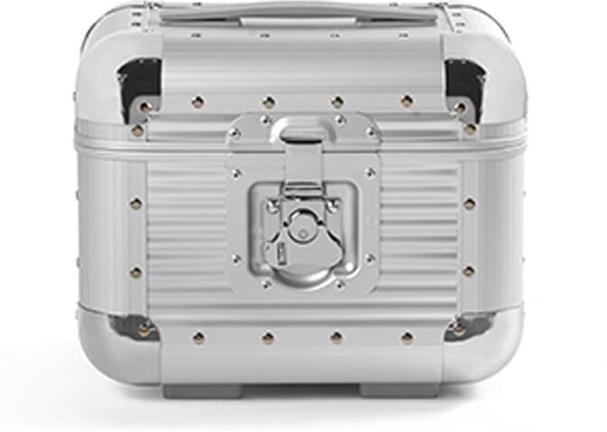 FPM Neceser de viaje aluminio. Plata