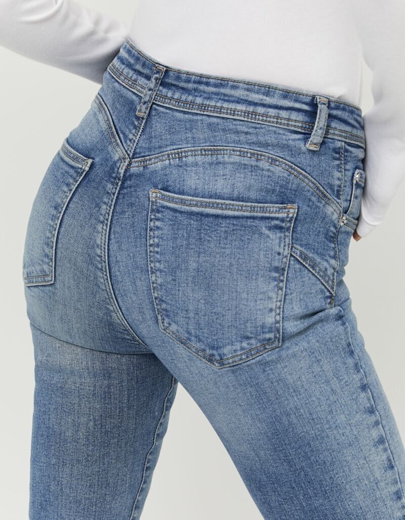 Skinny-fit-Jeans TALLY WEIJL "SPADEPUMPMR", Damen, Gr. 40, N-Gr, blau (medium indigo washusedeffects9), Denim/Jeans, Obermaterial: 98% Baumwolle, 2% Elasthan, Abriebeffekte, skinny fit lang, Jeans Skinny-fit-Jeans, Baumwollmischung, skinny fit medium indi