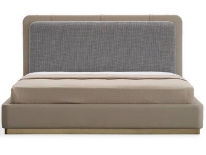 JVmoebel Bett Elegantes Luxusbett aus Holz in warmem Braun mit feinen Textilien (1-tlg., Bett), Made in Europa