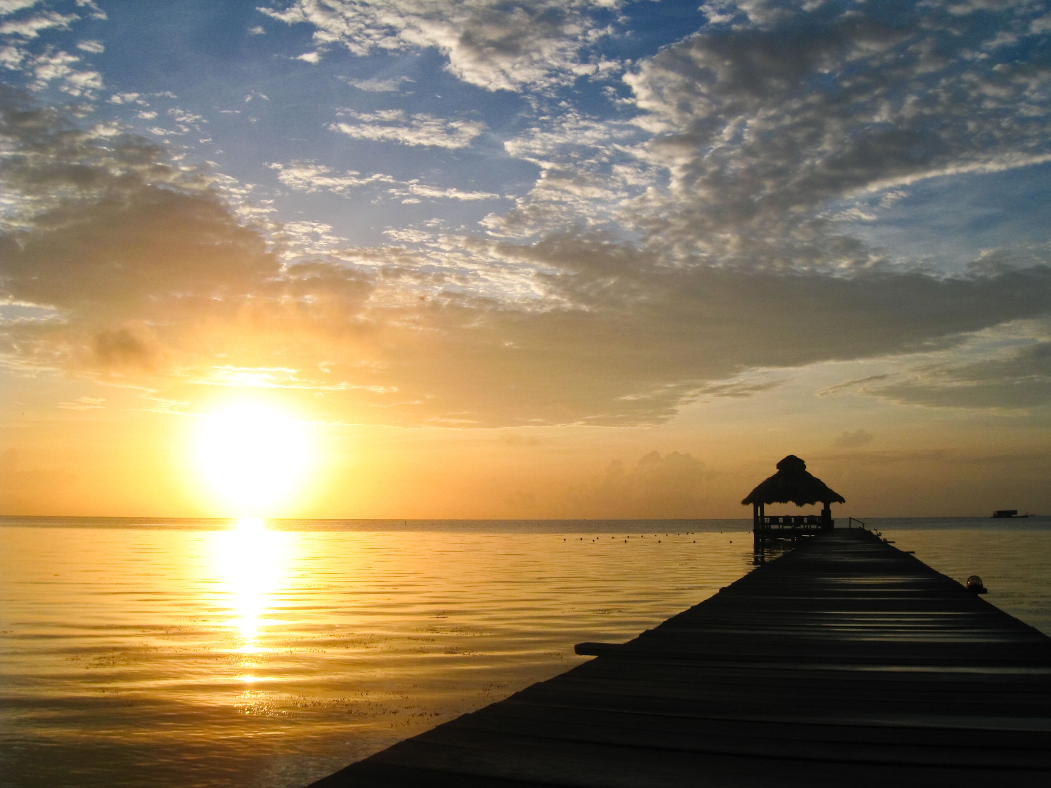 Fototapete PAPERMOON "Sunburst over Belize", bunt, B:1,5m L:1,11m, Vlies, Tapeten, Fototapete bunt B/L: 1,5m x 1,11m, Bahnen: 7 Stk.
