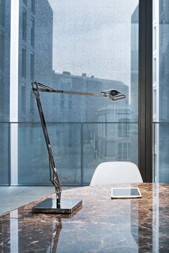 Flos Kelvin Edge Basis Tischleuchte (schwarz) schwarz