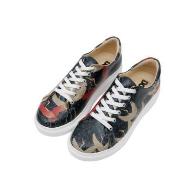 Plateausneaker DOGO "Myra Low-Top Sneaker We Rise, We Heal Damen Sneaker", Damen, Gr. 36, ungefüttert, Normalschaft, schwarz, Lederimitat, Schuhe Skaterschuh Schnürschuh Sneaker low, Handgefertigt
