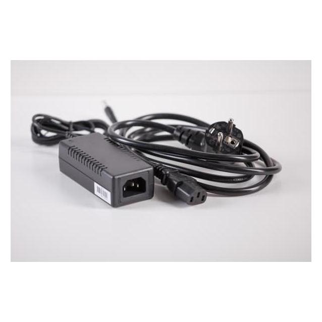 Wantec In, Out C13 (5619)