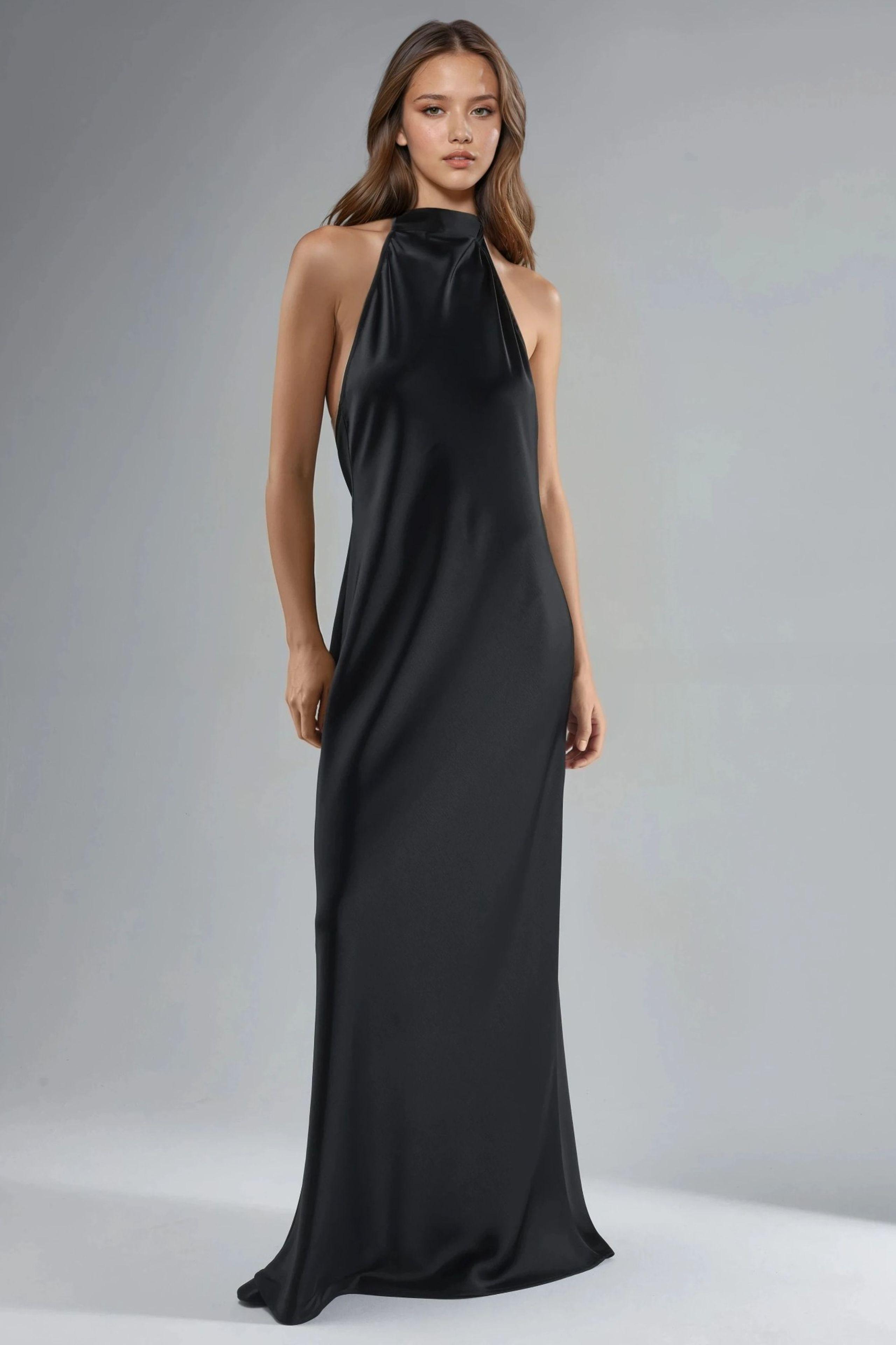 Halter-Neck Satin Maxikleid