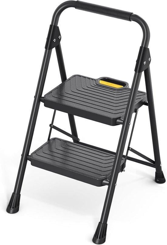 Famanu Zware stalen trapladder met 2 treden en antislip rubberen voeten, zwart