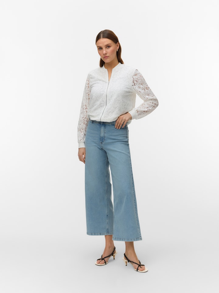 Vero Moda Blouson in Weiß - M