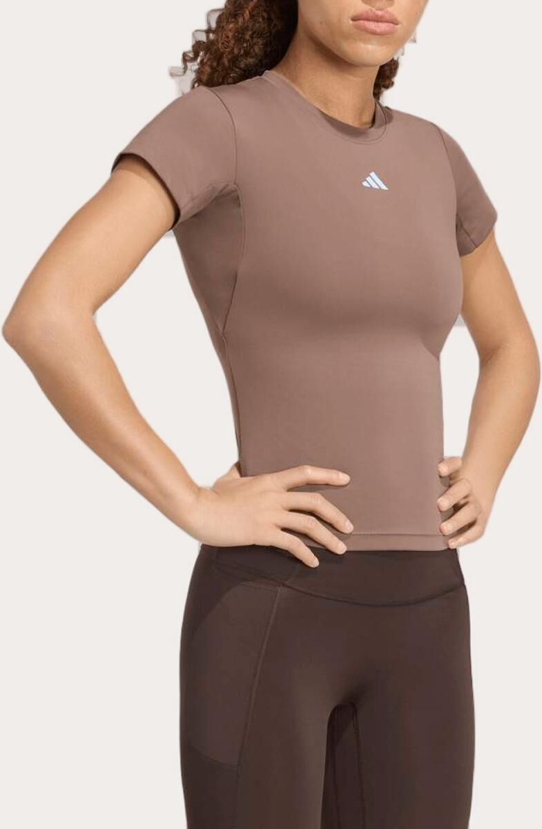 Adidas Camiseta de mujer Motion .  Marrón