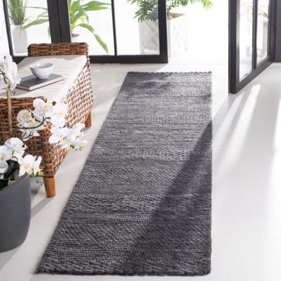 SAFAVIEH Marbella Annabella Wool Rug