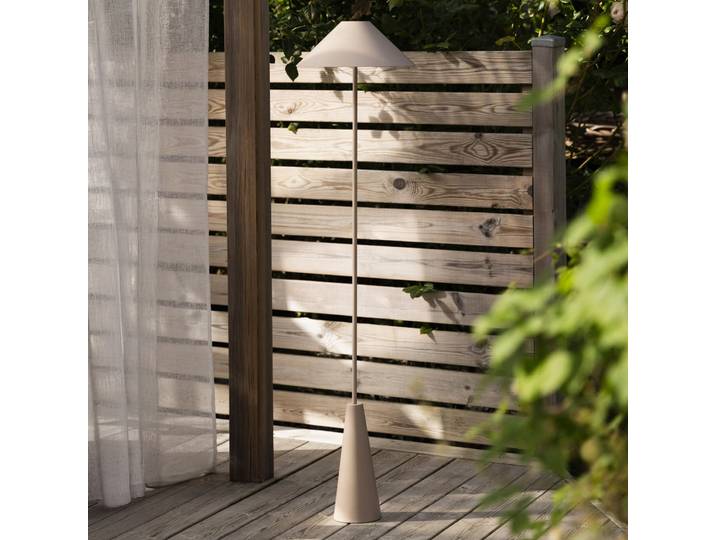 Cannes PORTABLE Außenstehlampe, braun IP54 - Globen Lighting - Terrasse - Design - Metall - Einflammig