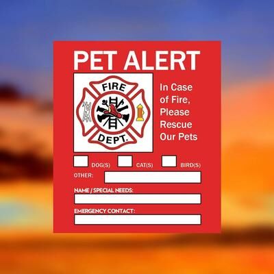 Inspired Living 4 Pack Pet Alert Stickers Static Cling Window Decals For Emergency Pet Rescue f
