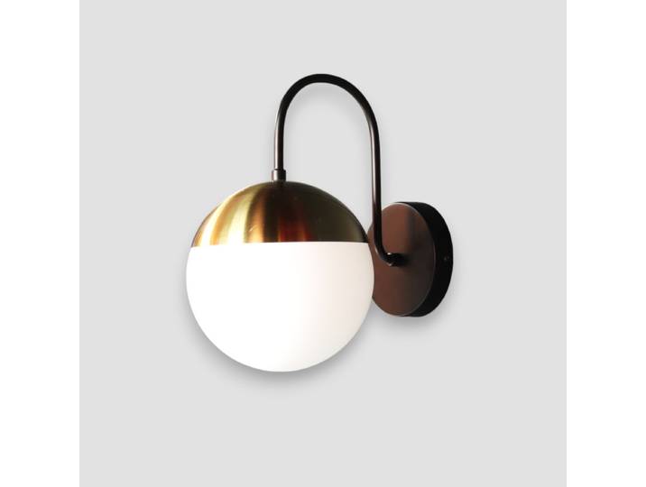 Applique murale BISTRO Globe opalin - H 29 cm