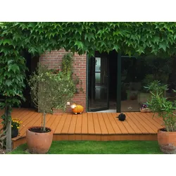 21x139 mm, "Die Naturlinie", WPC-Terrassendielen, Holzmaserung/fein, bernsteinbraun, Vollprofil