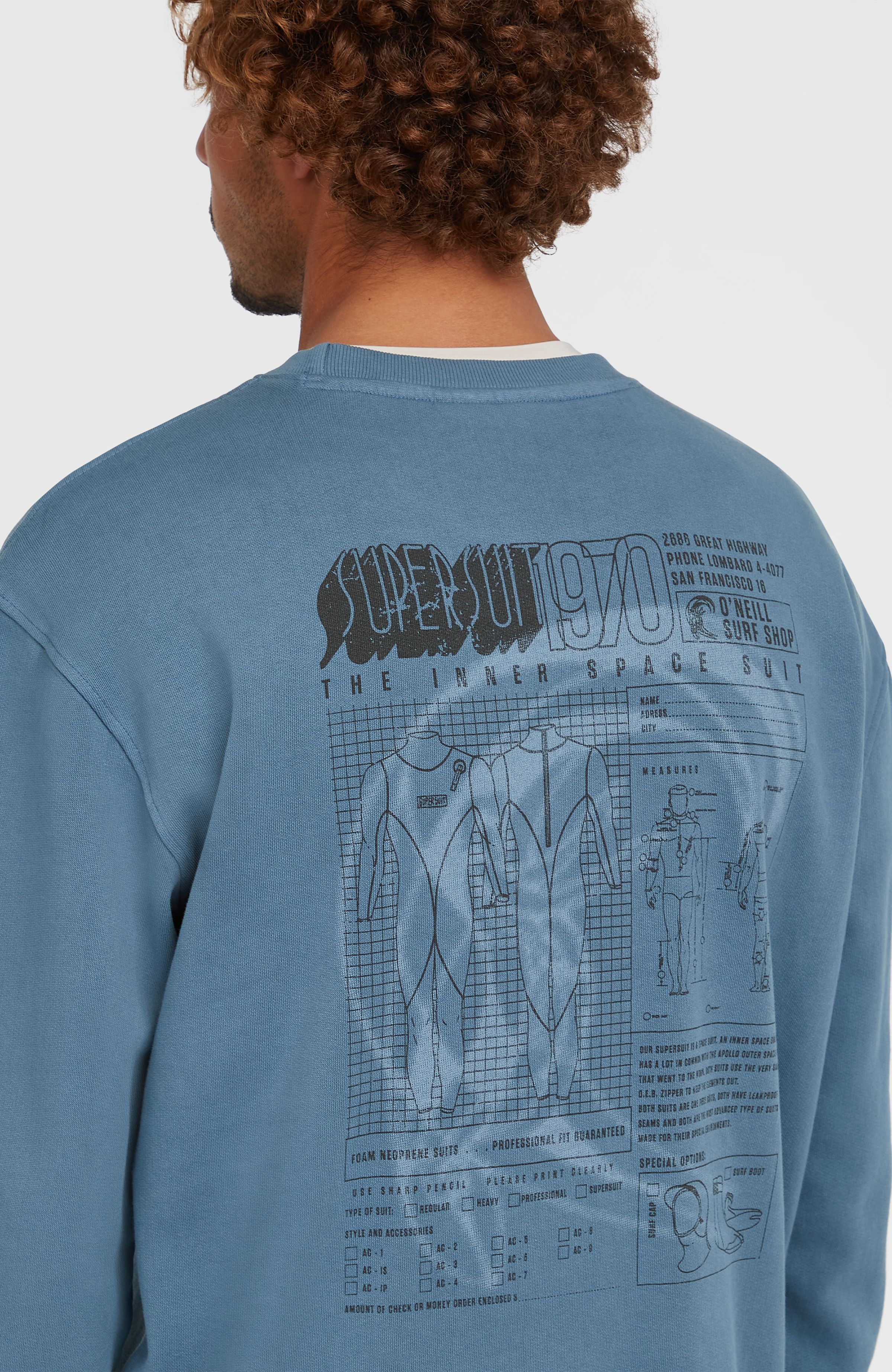 Sweatshirt O'NEILL "O'RIGINALS CREW", Herren, Gr. M, rot (copen blau), Obermaterial: 100% Baumwolle, Sweatshirts Sweatshirt, mit Grafik zur O'Neill Super Suit-Kampagne aus den 70ern, stückgefärbt copen blau M