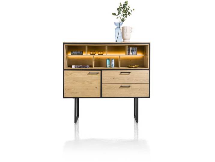 XOOON Belo Highboard Eiche/Metall mit LED 140x45 cm
