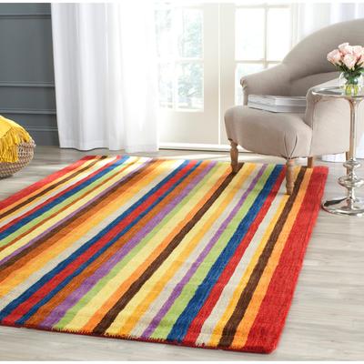 SAFAVIEH Handmade Himalaya Markita Modern Wool Rug