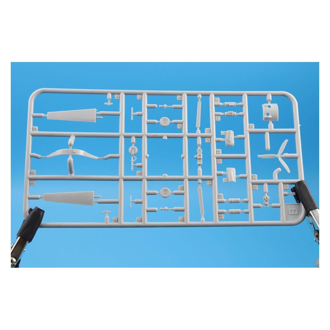 Modelsvit An-196 Liutyi deep-strike UAV (1/48) (MSVIT4825)