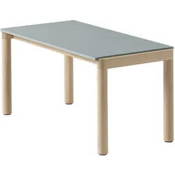 Muuto Couple Couchtisch, 84 x 40 cm, 1 wavy - light blue / eiche natur