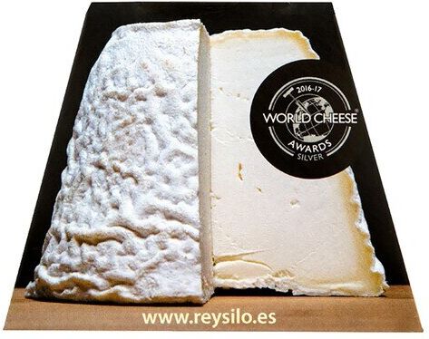 Rey Silo Queso de leche cruda de vaca cuajada láctica Blanco.
