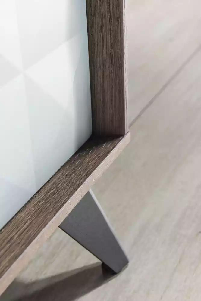 Modern houten TV-meubel en sideboard met eigentijds design