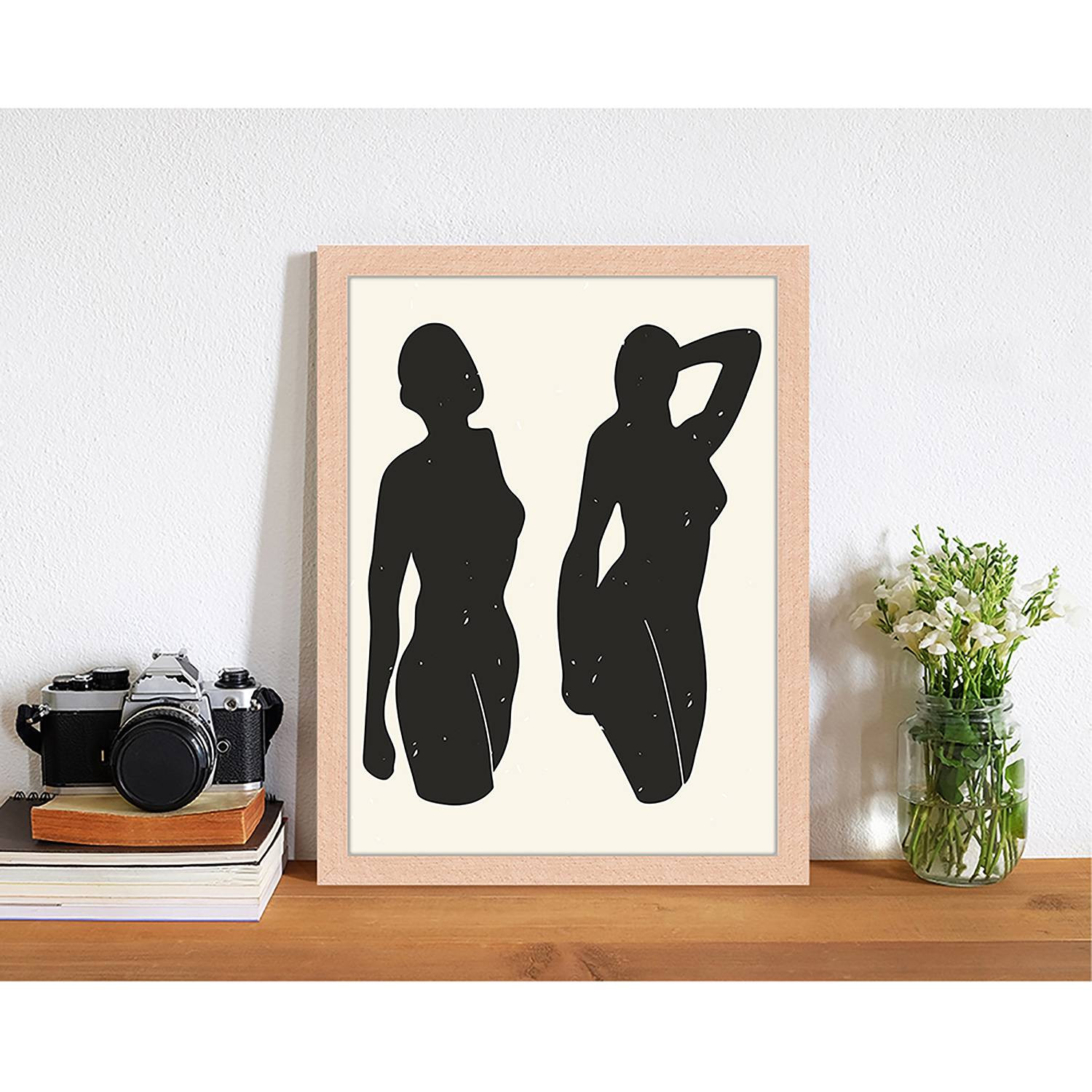 home24 Abstract Black Bodies Wanddecoratie met Beukenhouten Frame in Black en Beige, 33 x 43 cm