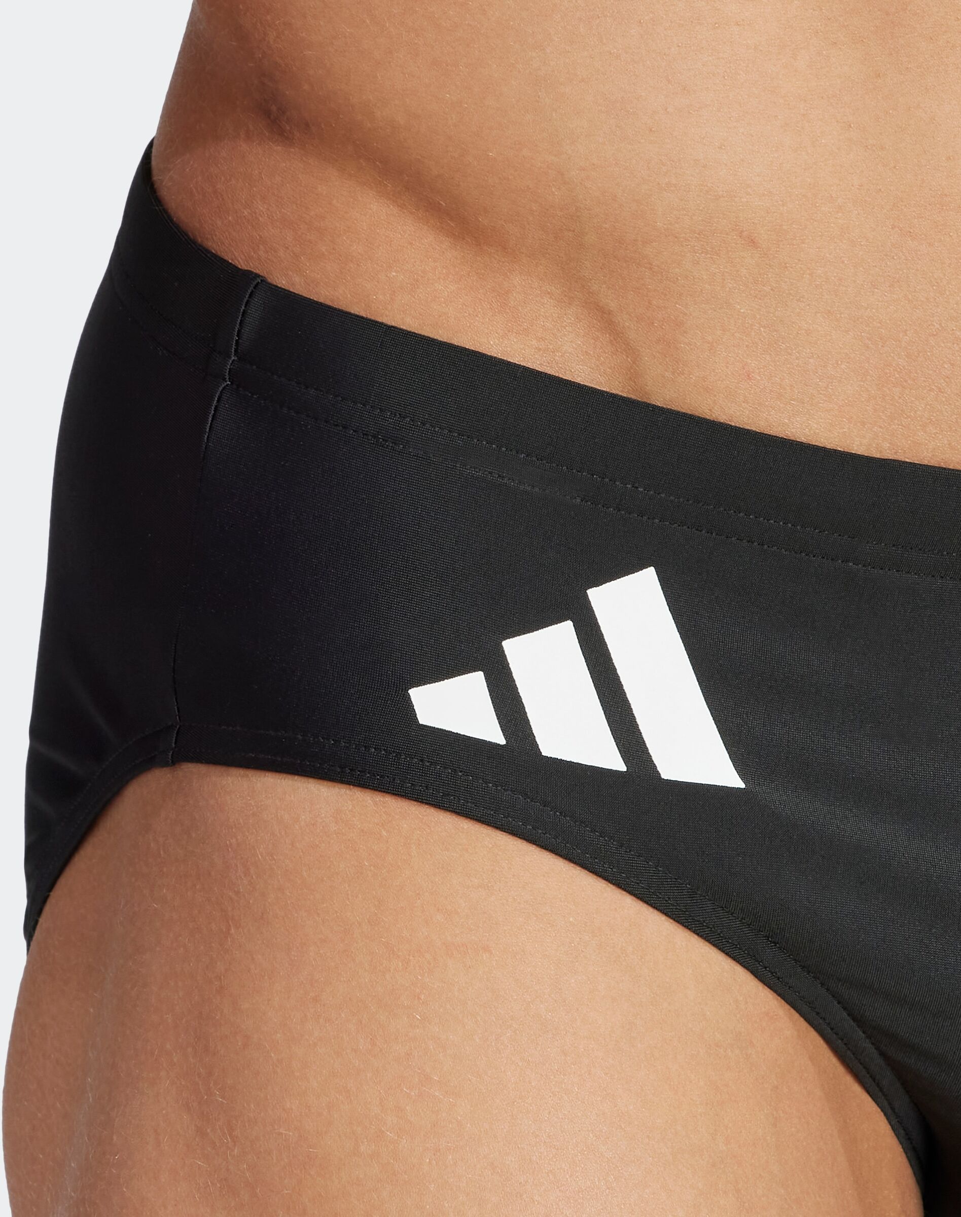 Badehose ADIDAS PERFORMANCE "SOLID", Herren, Gr. 4 (S), N-Gr, schwarz-weiss (schwarz, weiß), Obermaterial: 78% Polyamid, 22% Elasthan, Badehosen Badehose schwarz, weiß 4 (S), N-Gr