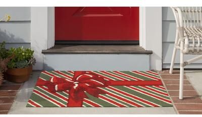 Lush Decor Frontporch Giftbox Indoor/Outdoor Rug Red