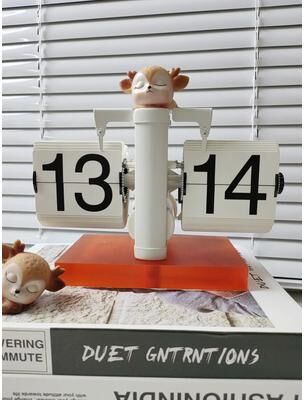 Uplift Picks Retro Automatic Flip Desk Clock Large Display Battery Powered Table Clock n