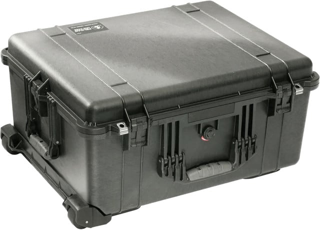 Peli 1610 Protector Case Zwart Trolley met plukschuim