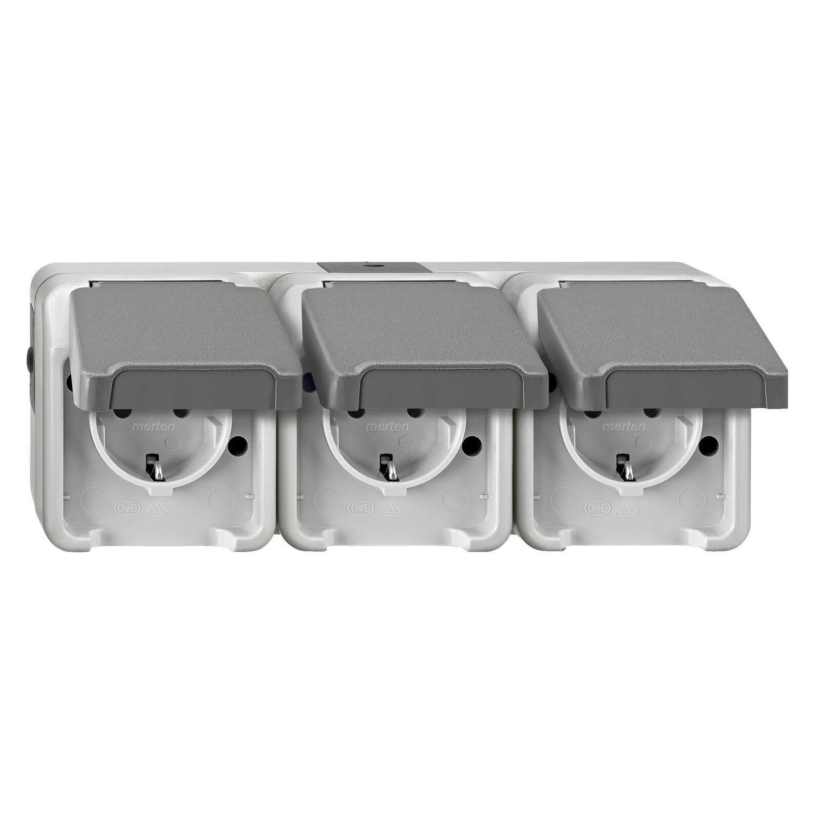 Merten SCHUKO-Dreifach-Steckdose (4074953)