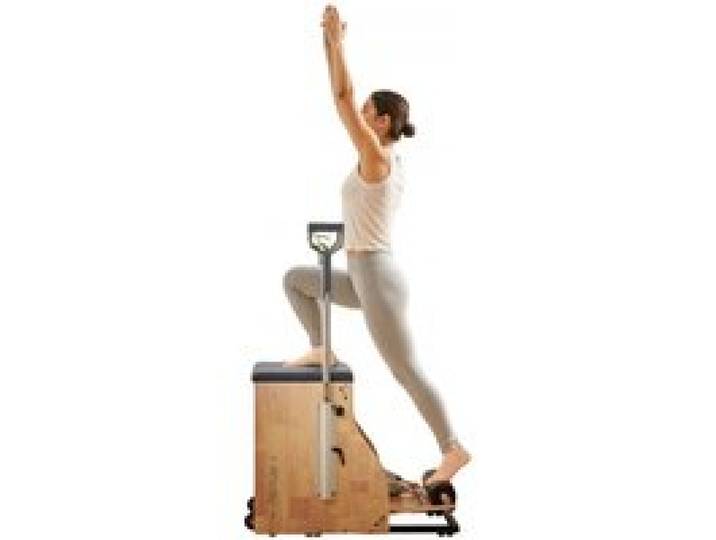 VEVOR Pilates-Stuhl, Kombi-Stühle mit geteilten Pedalen und Griffen, Yoga-Fitnesstrainer mit Rahmen aus Gummibaumholz, Trainingsreformer, Pilates-Widerstandstrainingsgerät für Training