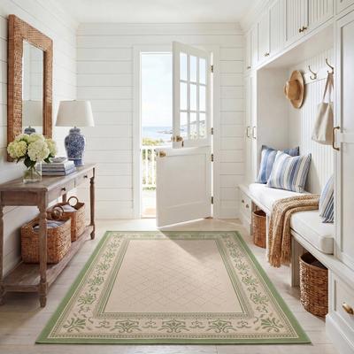 SAFAVIEH Courtyard Sheila Indoor/ Outdoor Waterproof Patio Backyard Rug