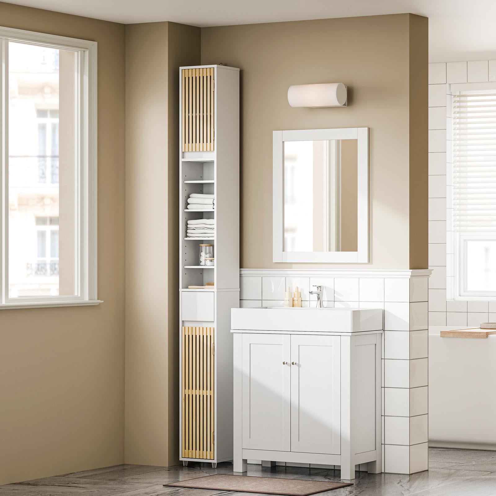SoBuy Hoge badkamerkast met deuren en planken, wit, Scandinavisch design, model BZR34-BW