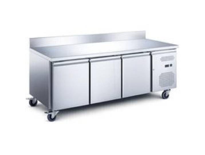 Tour pâtissier réfrigéré - 580L - 3 portes - +2/+8°C - Plan inox avec dosseret
