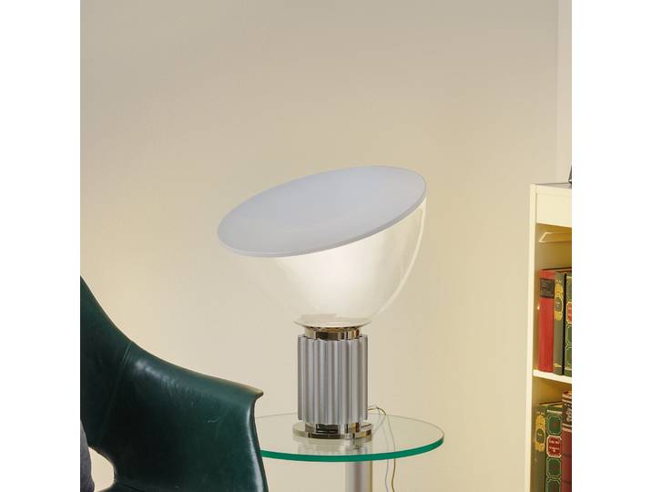 Taccia LED-Tischleuchte Small, aluminium - Flos Taccia small - Wohnzimmer - Design - Metall - Einflammig