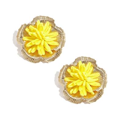 Paar Ohrstecker ADELIA´S "LIVAYA Ohrringe Ohrstecker mit 3D-Blüten aus Bast und Metall", Damen, Gr. Damen, Edelstahl, orange (gelb), Ohrringe, Trendige 3D-Blüten mit gerippter Metallumrandung