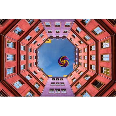 Fototapete PAPERMOON "Photo-Art RENEE DOYLE, FORMEN INNENHOF", bunt, B:4,5m L:2,8m, Vlies, Tapeten