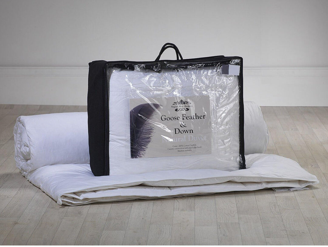 Lancashire Textiles Ltd Goose Feather Down 13.5 Tog Duvet - Hotel Collection Winter Comforter with 100% Cotton Cover White Kingsize