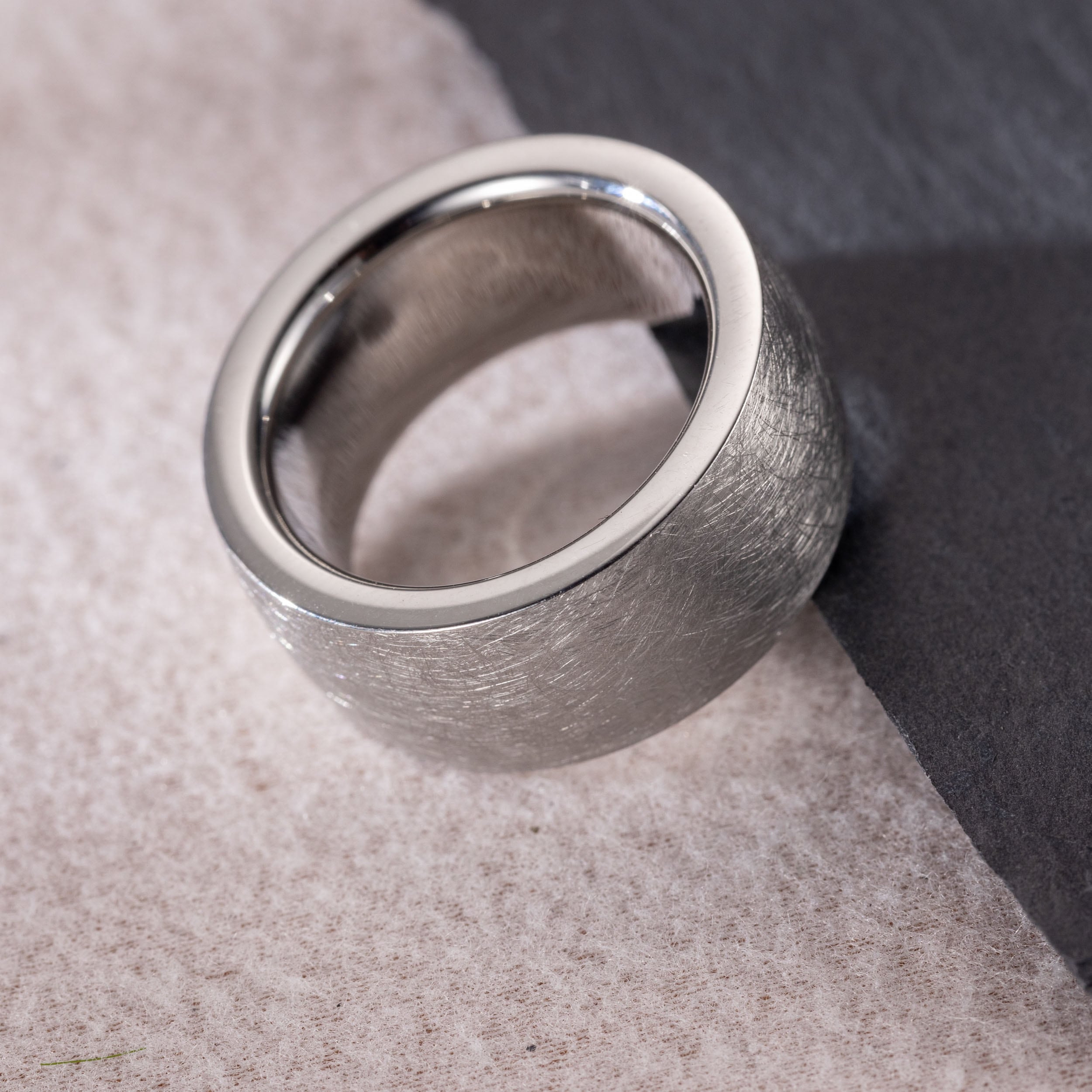 Fingerring FIRETTI "Schmuck Geschenk Edelstahl Ring Damenring Herrenring Ice" Gr. 66, silber (edelstahlfarben), Fingerringe, Damen, 66, Edelstahl, 11mm, Fingerring edelstahlfarben 66, Edelstahl, 11mm